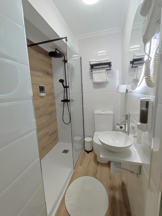 Hostal Lucy Santander Extérieur photo