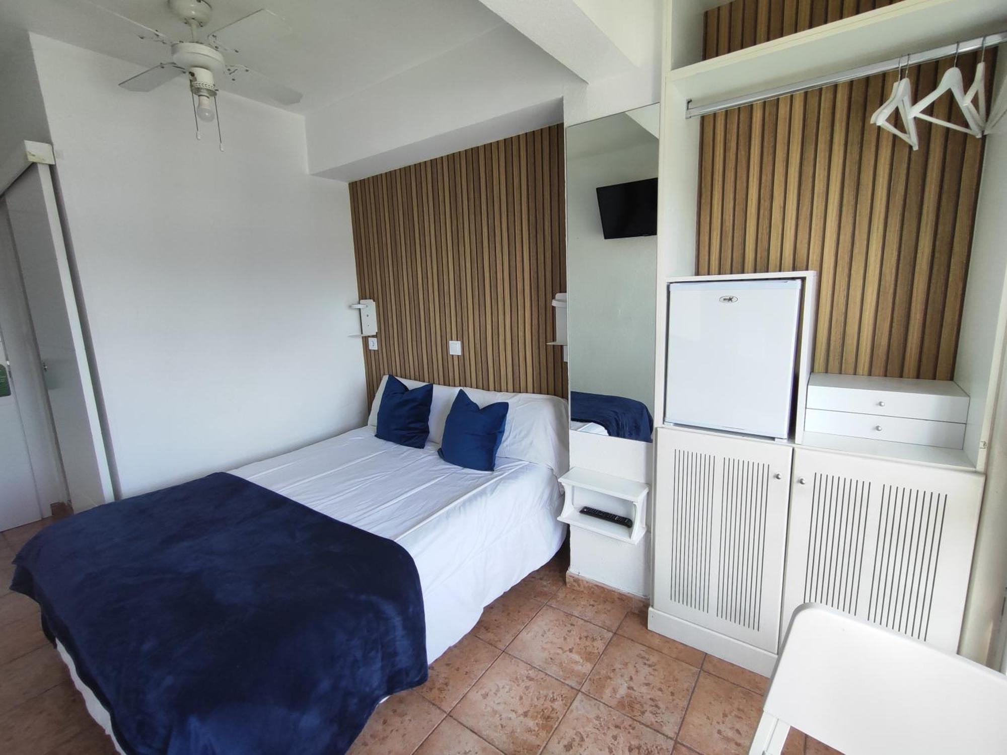 Hostal Lucy Santander Extérieur photo